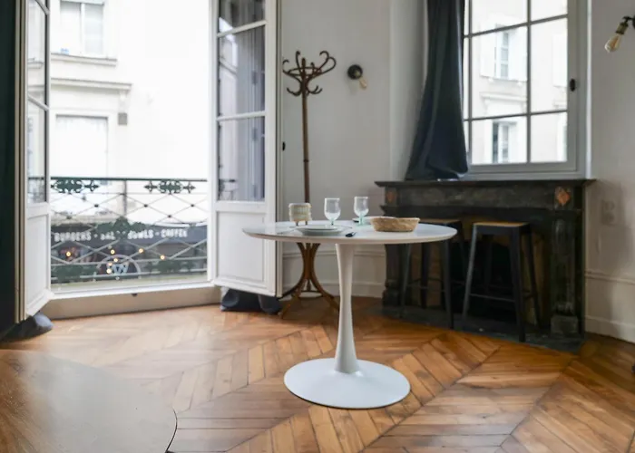 Charme De L'ancien - 2 Personnes Appartement