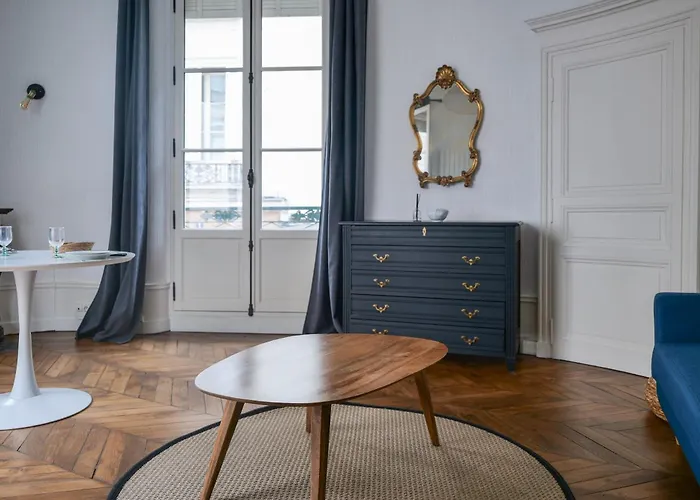 Charme De L'ancien - 2 Personnes *