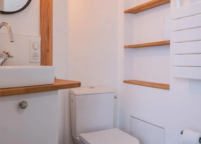 Charme De L'ancien - 2 Personnes * Angers